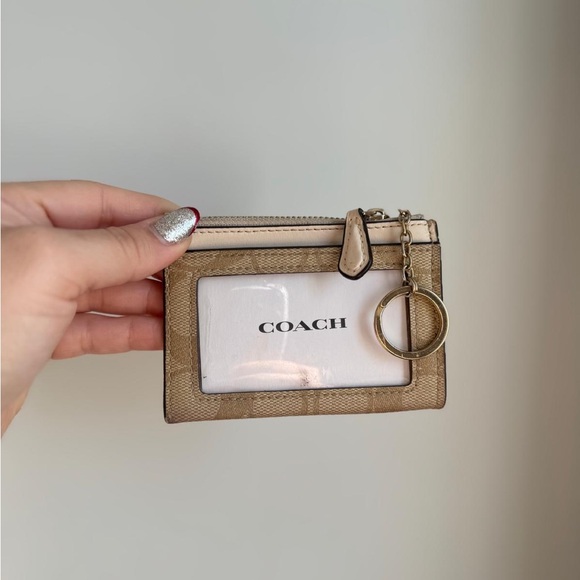 Coach Tan and Cream Canvas small wallet and card holder - Picture 5 of 8